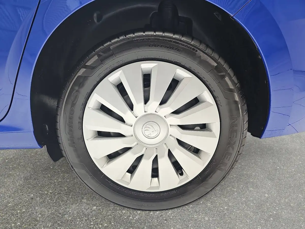 SKODA SCALA 1.0 TSI SELECTION LED KLIMAAUTO PDC