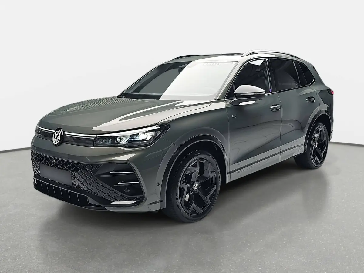 VW TIGUAN 1.5 ETSI DSG R-LINE NAVI LED PANO