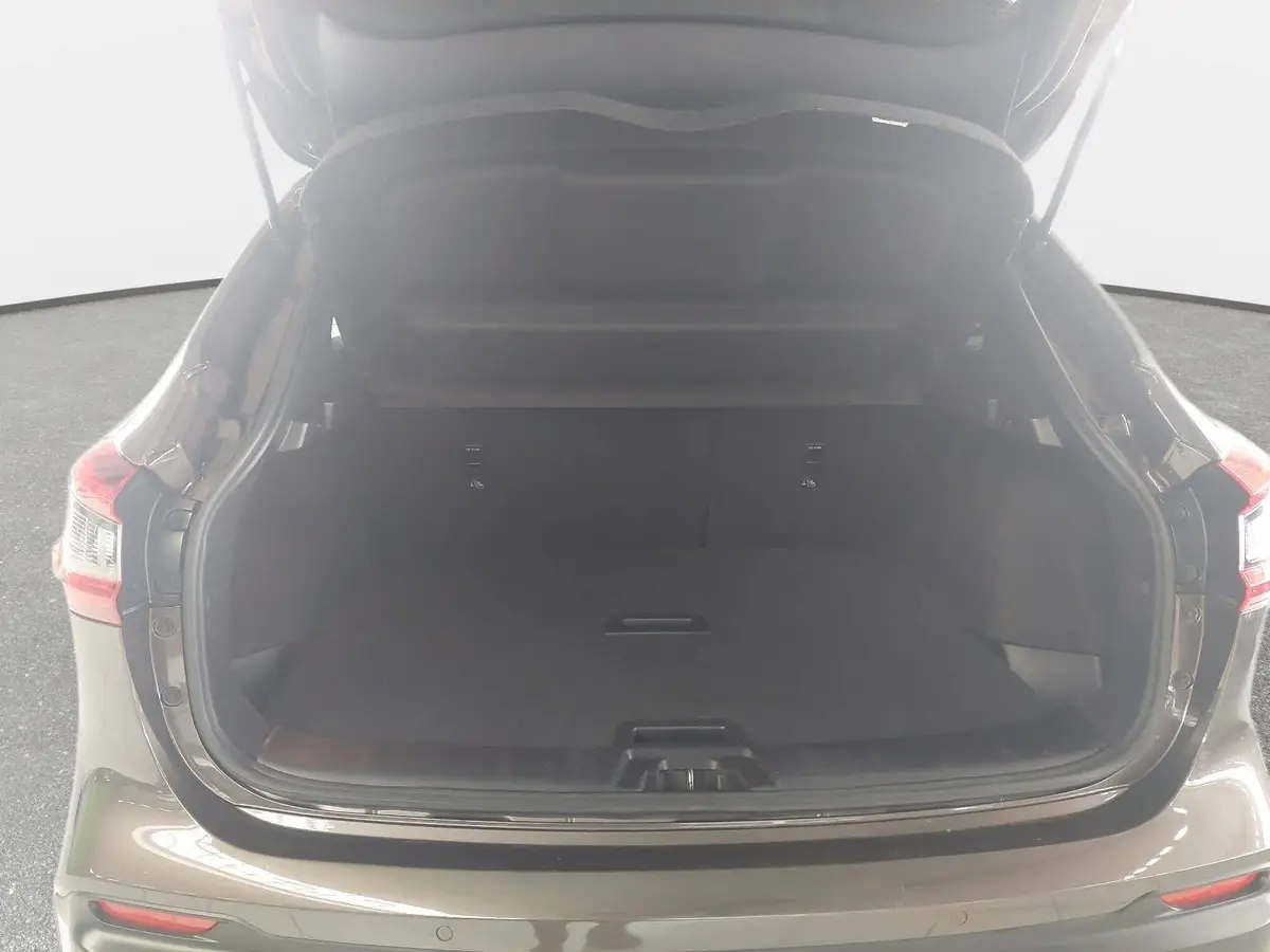 NISSAN QASHQAI 1.3 DIG-T NAVI CONNECT WINTER PDC KAMERA LM