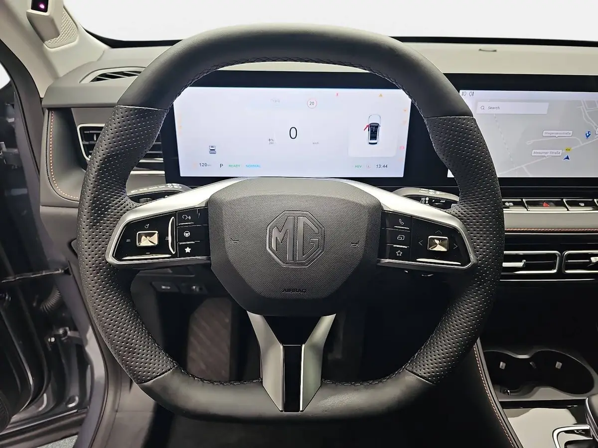 MG HS 1.5 HYBRID+ MY25.5 LUXURY LEDER 360-GRAD-KAMERA 19-ZOLL-LM