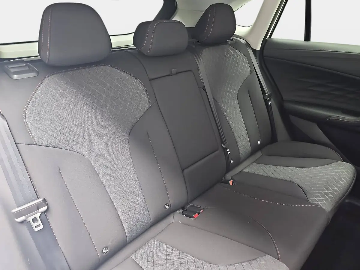 MG HS 1.5 PLUG-IN-HYBRID MY25.5 COMFORT NAVI LED-LICHT 19-ZOLL-LM