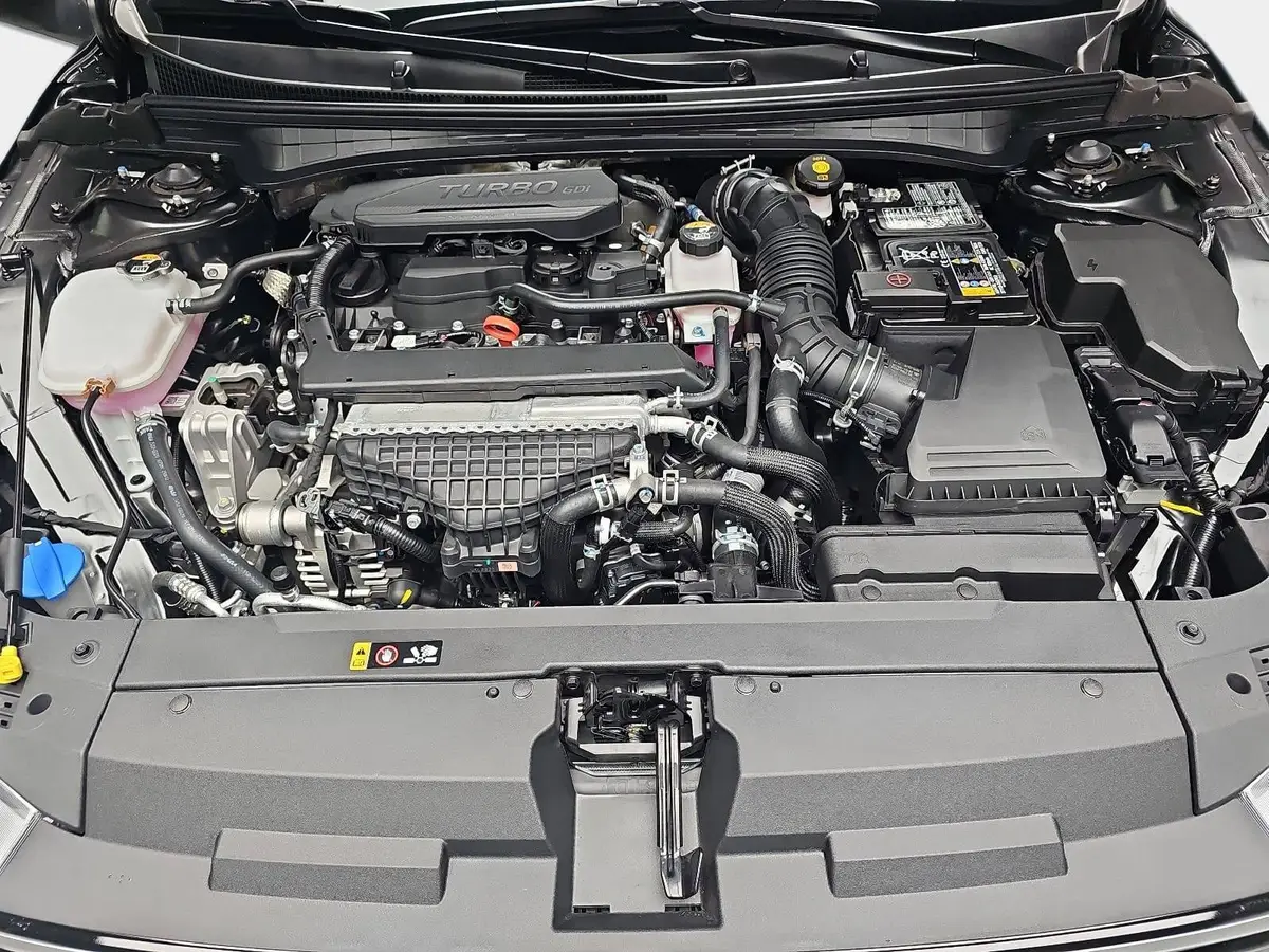 KIA K4 SW 1.6 T-GDI 150 PS DCT7 SPIRIT MJ26 DRIVEWISE-PARK SOUND