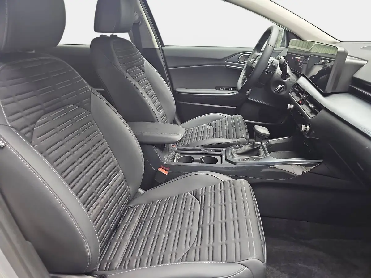 KIA XCEED 1.6 T-GDI 150 DCT VISION MJ27 KOMFORT-PRO