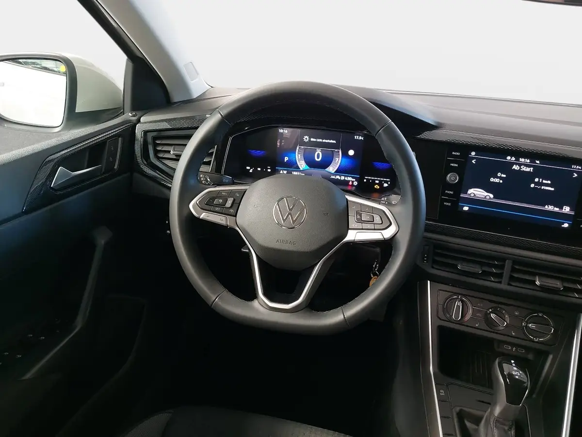 VW TAIGO 1.0 TSI DSG LIFE NAVI LED ACC SITZHEIZUNG PDC KAME