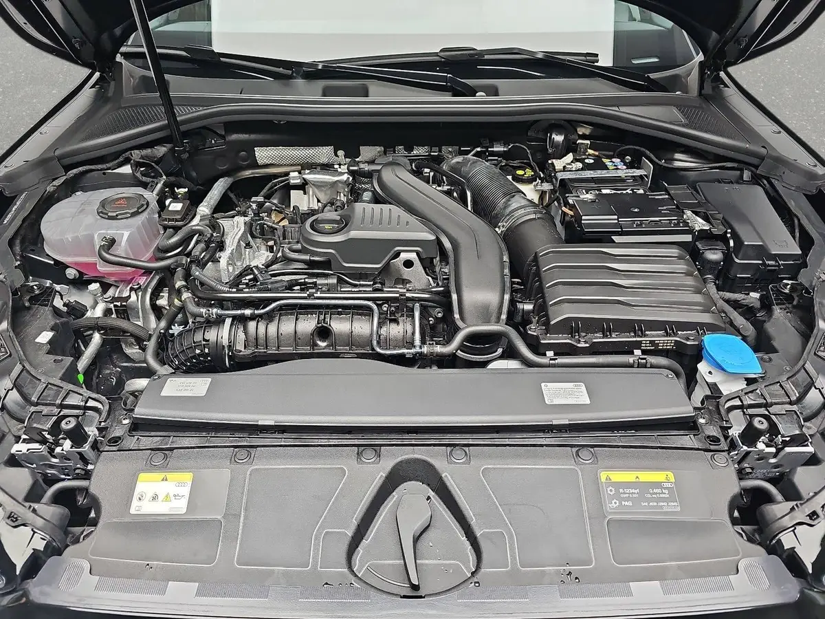 AUDI A3 35 TFSI DSG SPORTBACK S LINE NAVI LED KAMERA LM18