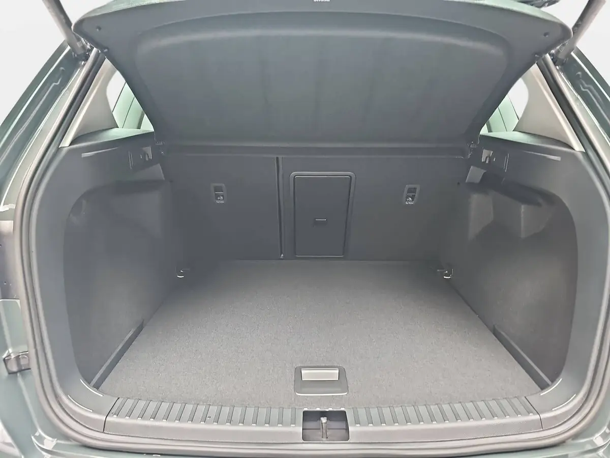 CUPRA ATECA 1.5 TSI DSG NAVI LED ACC LEDER KAMERA LM19