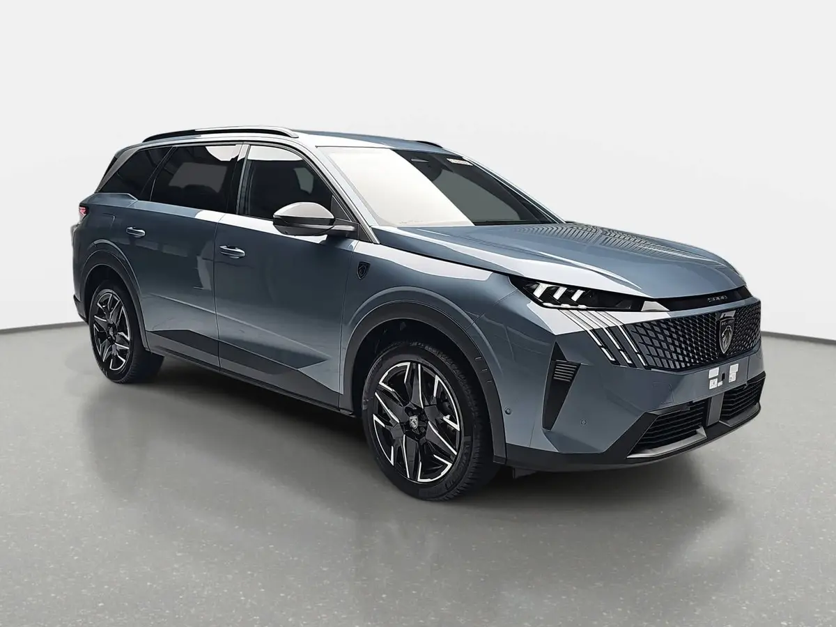 PEUGEOT 5008 1.2 HYBRID 145 E-DSC6 GT KLIMA LED 7-S DAB 360° AH