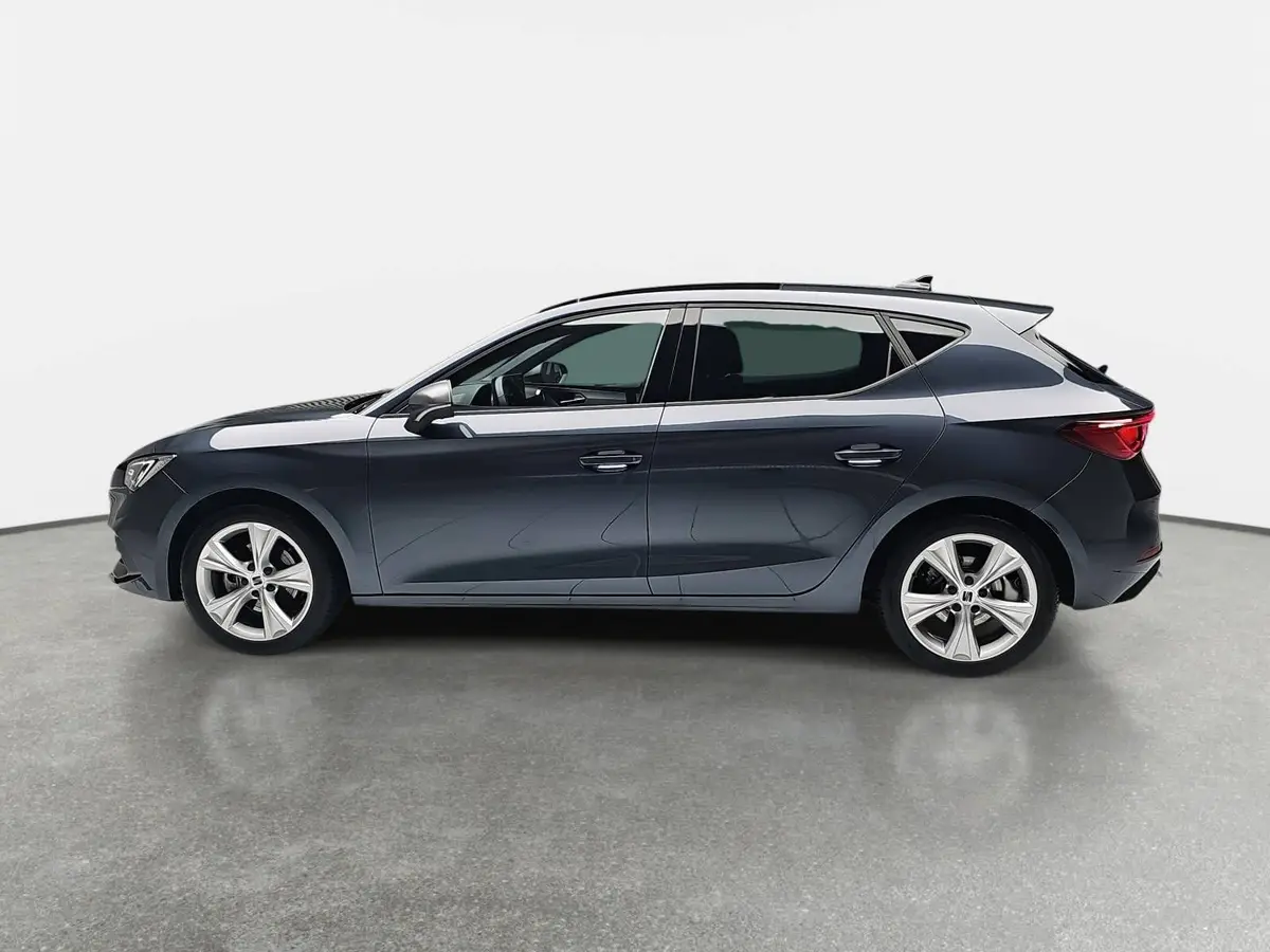 SEAT LEON 1.5 ETSI DSG FR NAVI LED PANO LM17