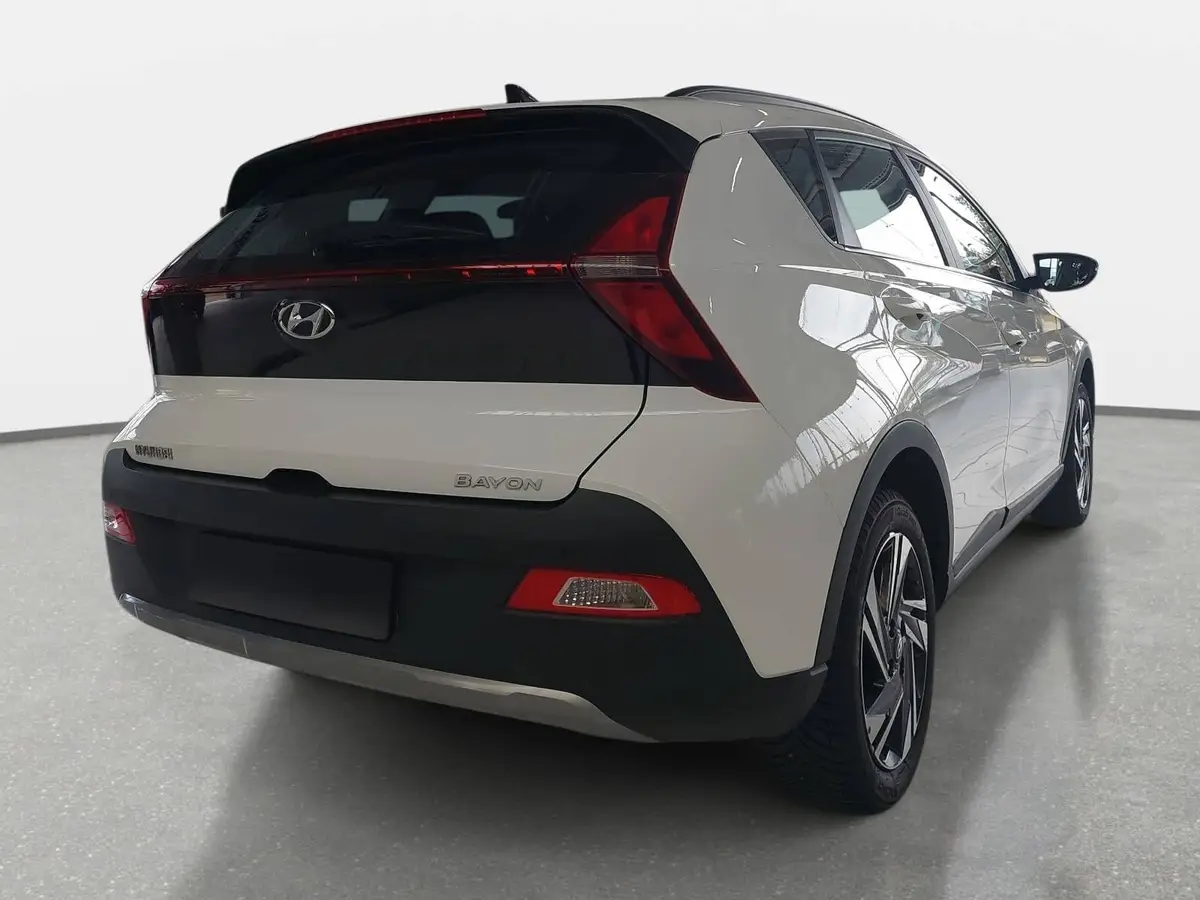 HYUNDAI BAYON 1.2 PURE 2WD KLIMA DAB