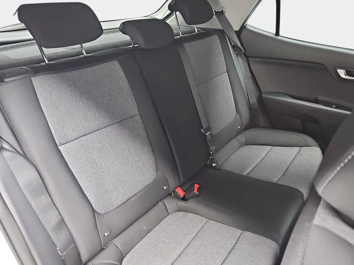 KIA STONIC 1.0 T-GDI 100 DCT VISION MJ26 SITZH. NAVI