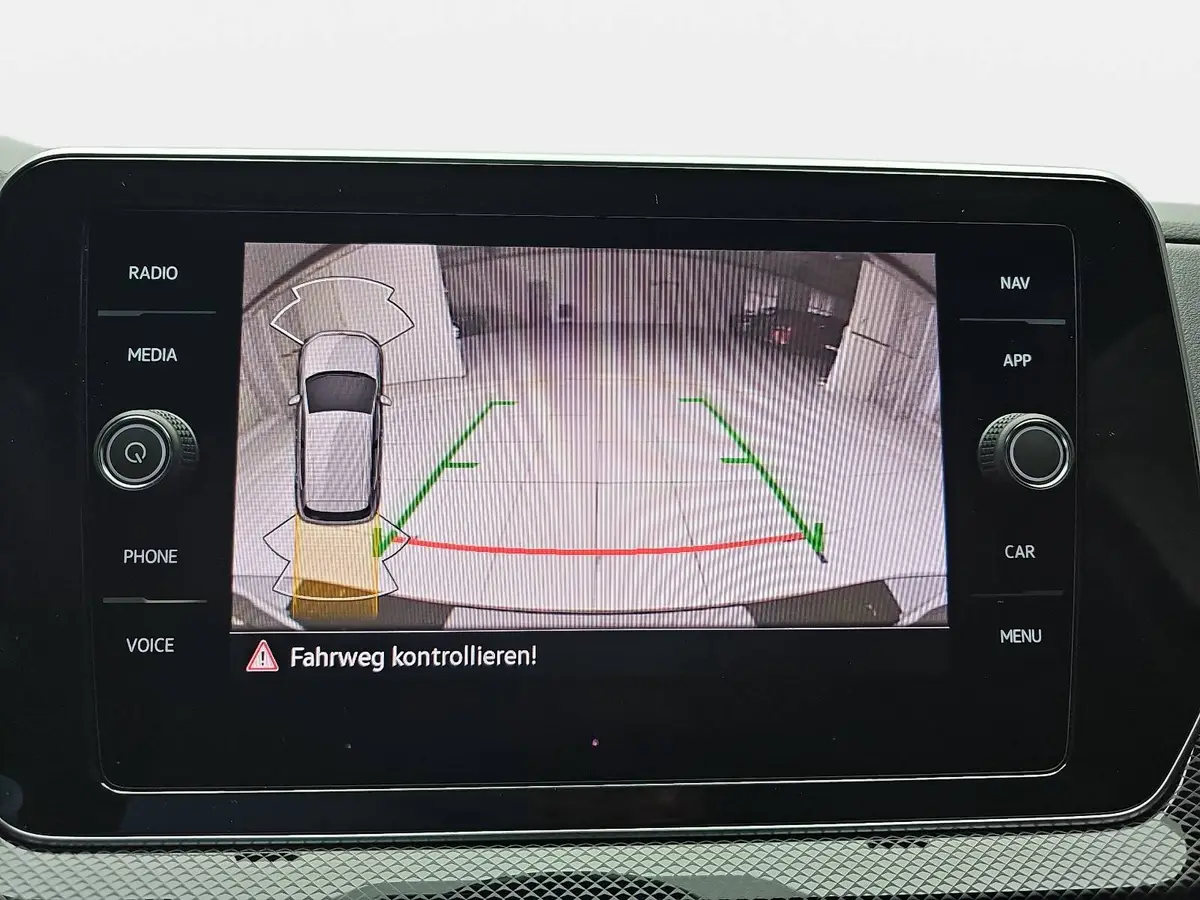 VW T-CROSS 1.0 TSI DSG R-LINE IQ-LED ACC WINTER SICHT KAMERA 