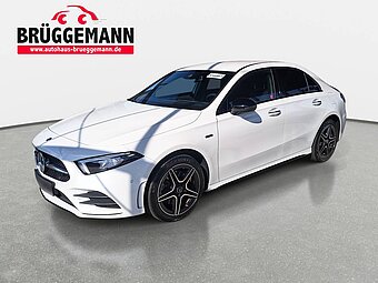 MERCEDES-BENZ A 250 E EDITION AMG NAVI NIGHT LED BURMESTER KAMERA LM