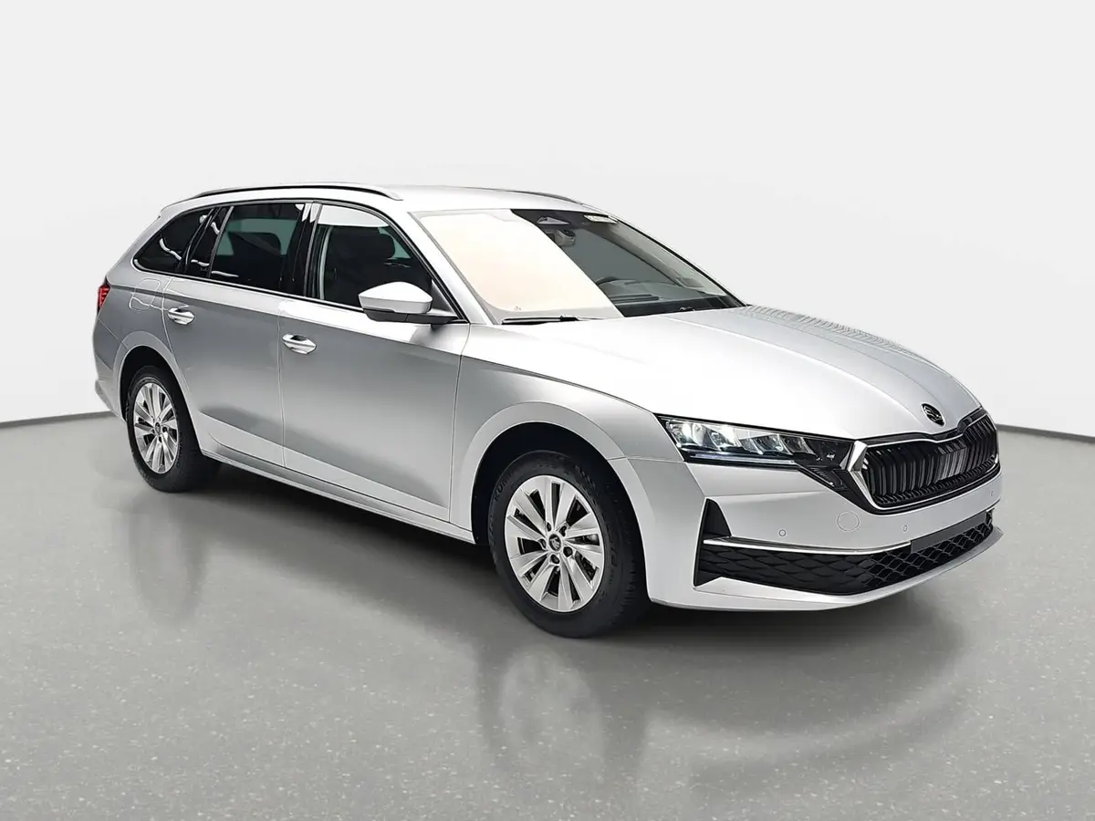 SKODA OCTAVIA COMBI 1.5 TSI DSG 130 JAHRE KLIMAAUTO LED SMARTLINK KAME