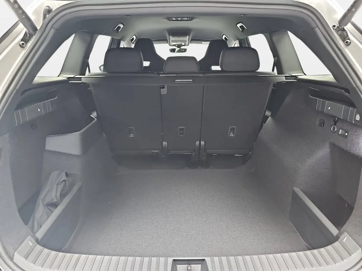 SKODA KODIAQ 1.5 TSI DSG SPORTLINE NAVI LED ACC WINTER KAMERA A