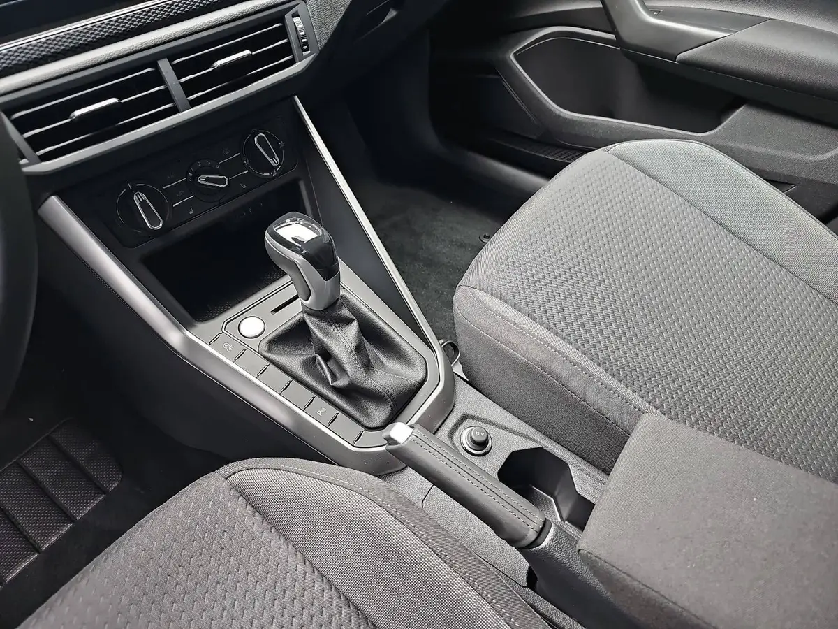 VW TAIGO 1.0 TSI DSG LIFE LED APP-CONNECT LM17