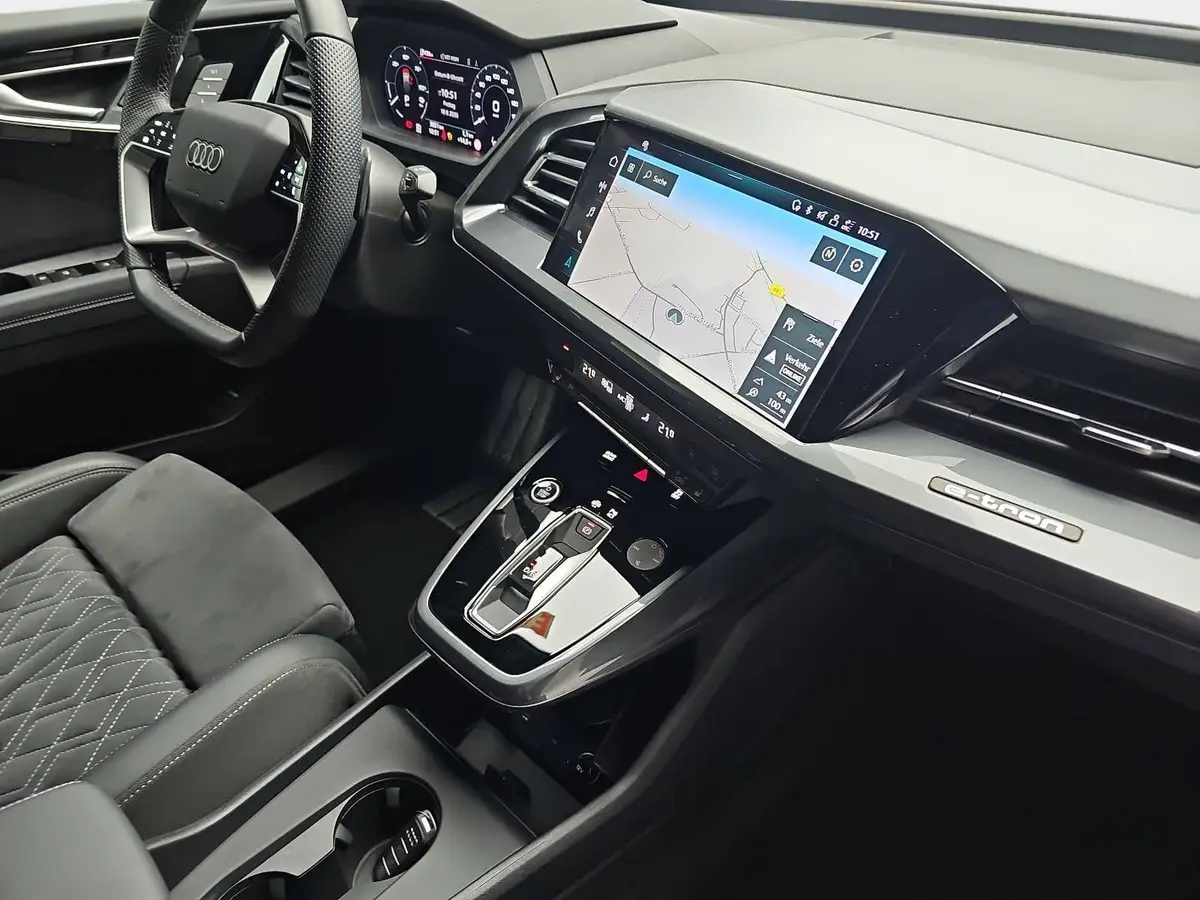 AUDI Q4 E-TRON 45 QUATTRO SPORTBACK 77 KWH NAVI