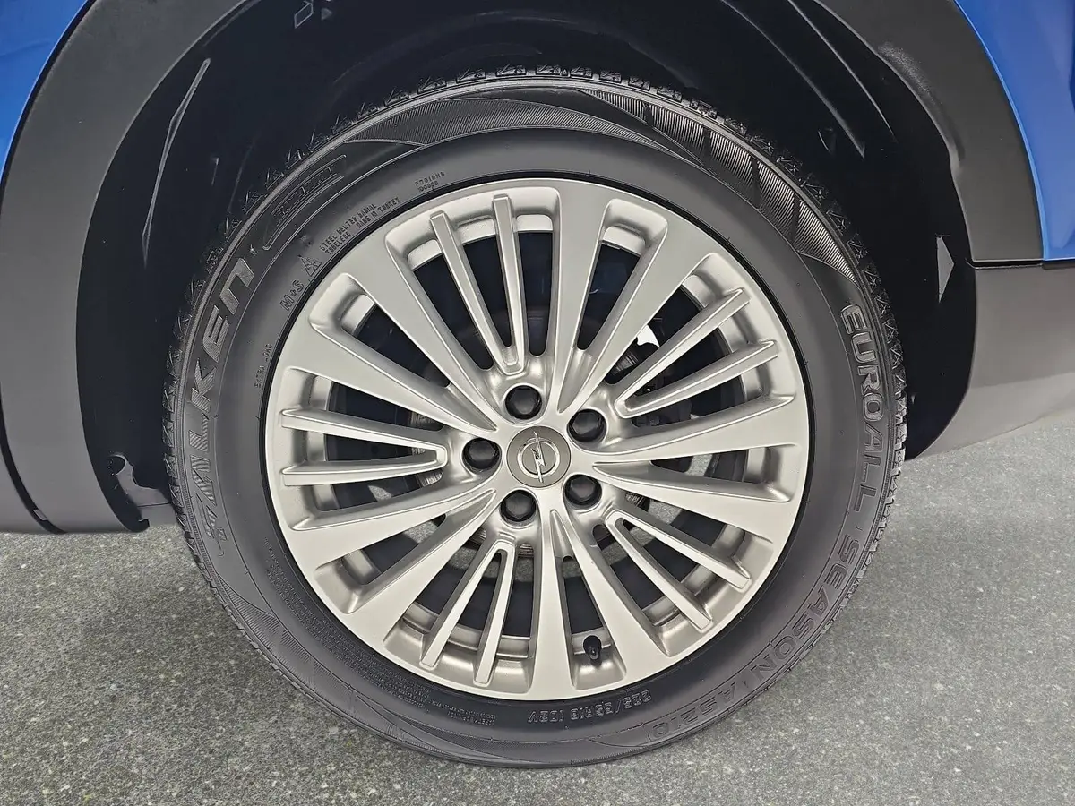 OPEL GRANDLAND X 1.2 TURBO BUSINESS INNOVATION