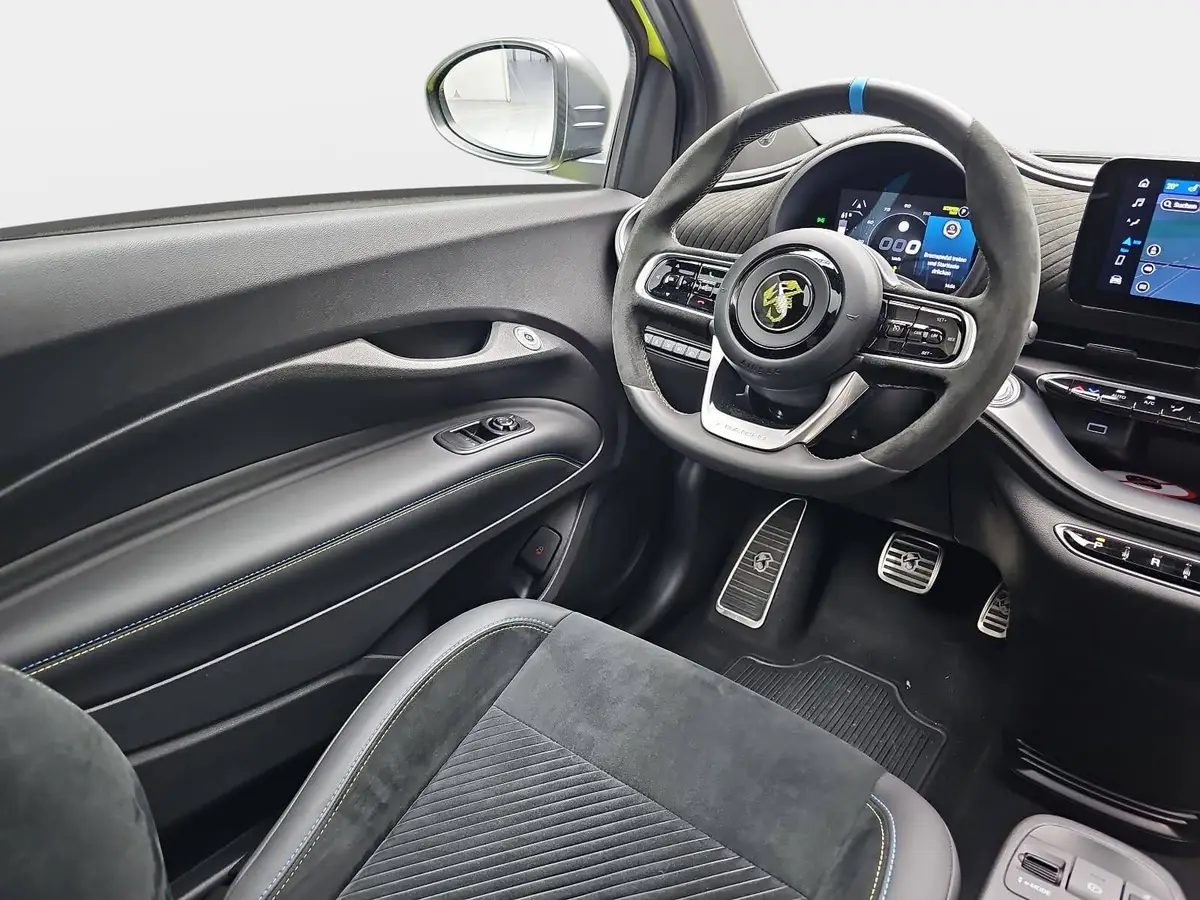 ABARTH 500 E TURISMO+ LED + NAVI + APPLE CARPLAY