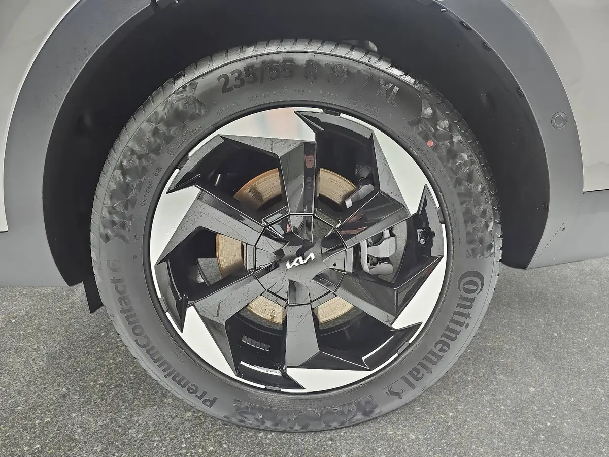 KIA SORENTO 1.6T PLUG-IN-HYBRID AWD AT6 PLATINUM LEDER NAPPA PREMIUM GLASDACH