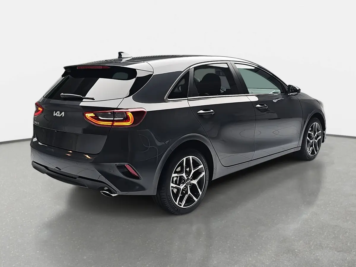 KIA CEED 1.5 T-GDI ULTIMATE EDITION STYLE SOUND