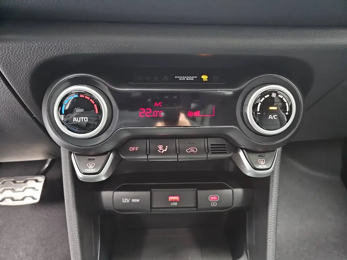 KIA PICANTO 1.0 GDI AUTO. (AMT) GT-LINE MJ26 LED SITZH. NAVI KAMERA