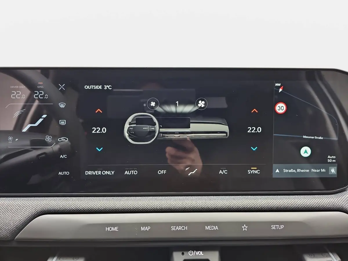 KIA EV3 81.4 KWH EARTH MJ26 WINTER BUSIN. UPGRADE DRIVEWISE-PARK DESIGN SOUND