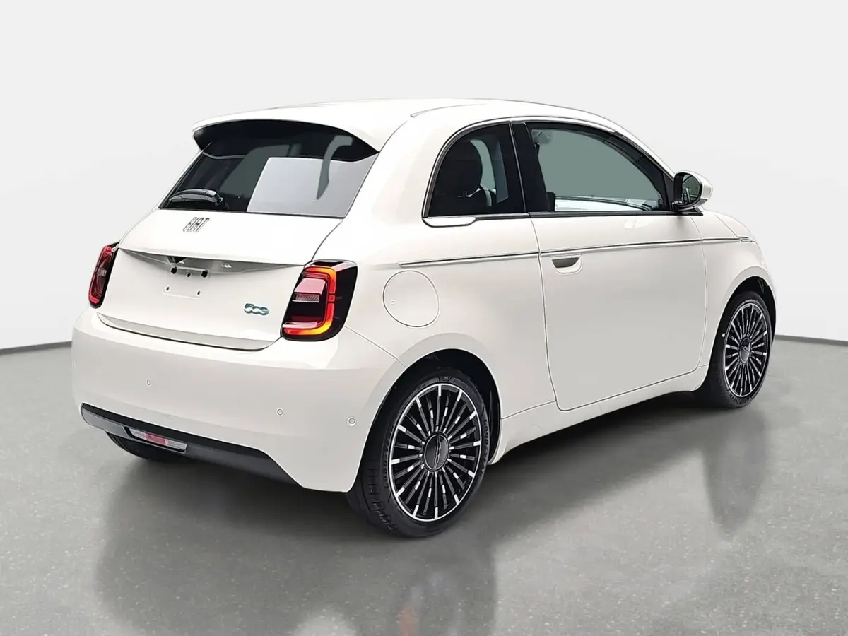 FIAT 500E ELEKTRO 42 KWH LA PRIMA