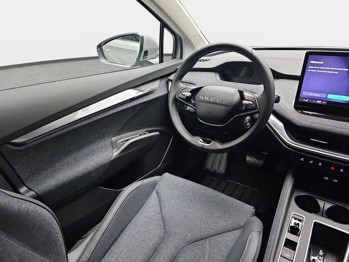 SKODA ELROQ 50 TOUR LOFT NAVI LED ACC CLEVERPAKET WINTER KAMER