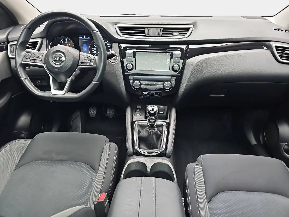NISSAN QASHQAI 1.3 DIG-T N-CONNECTA PANORAMA RELING WINTER