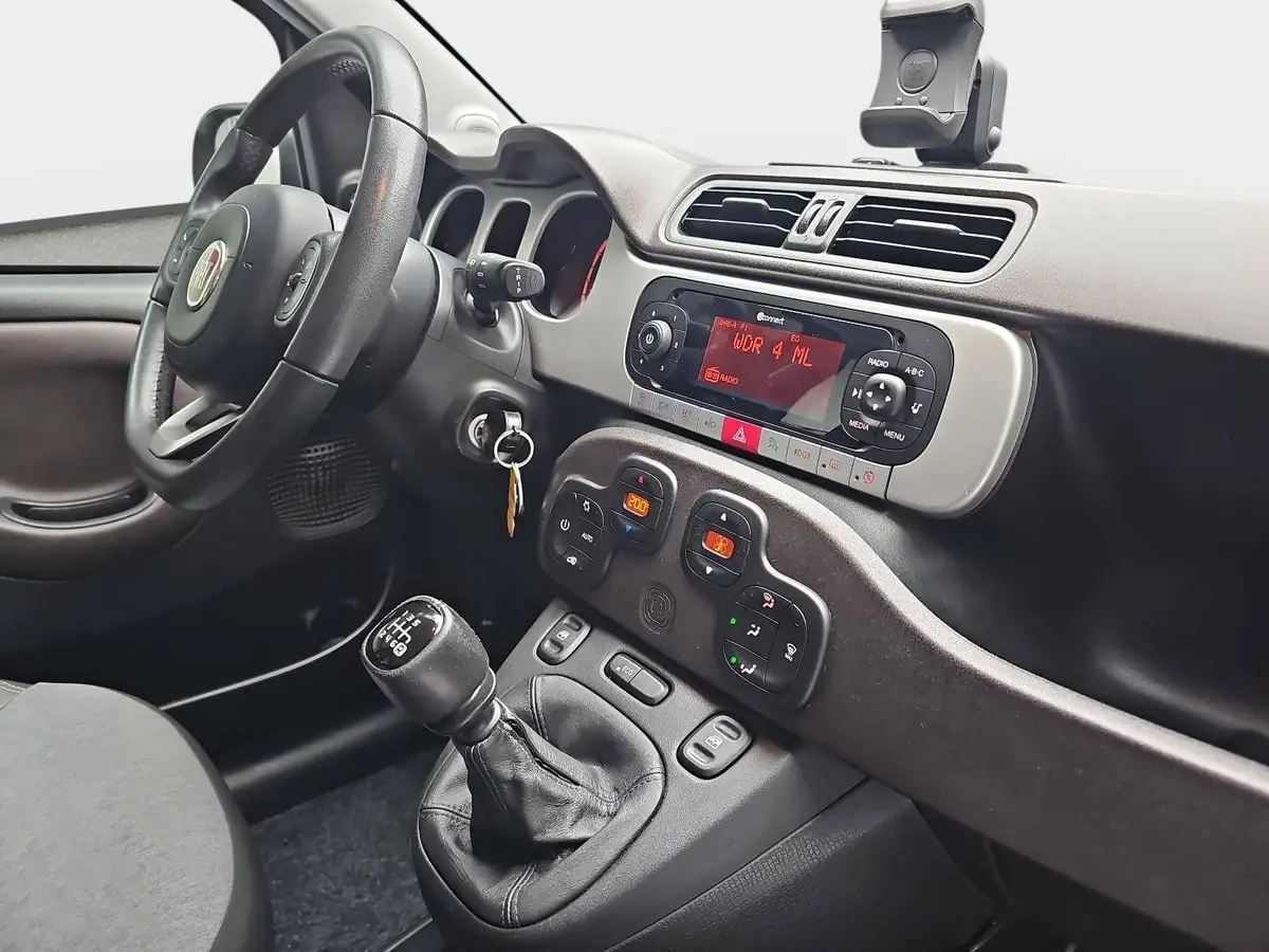 FIAT PANDA 0.9 TWINAIR CROSS 4X4 DAB PDC