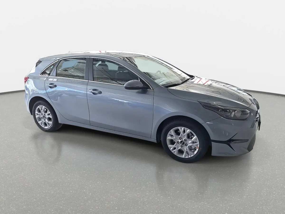 KIA CEED 1.5 T-GDI 48V DCT7 ULTIMATE EDITION