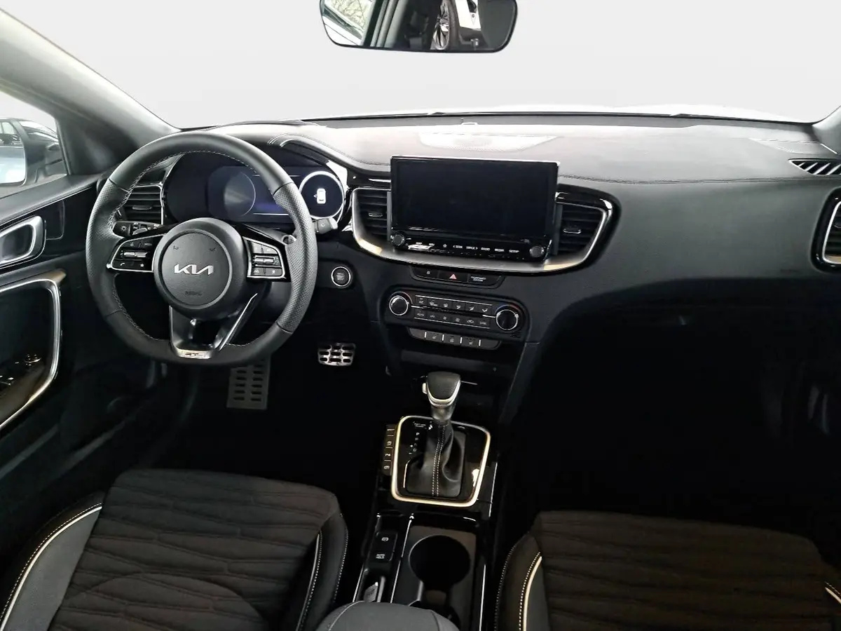 KIA CEED SW 1.5 T-GDI DCT7 GT-LINE TECHNOLOGIE PERFORMANCE