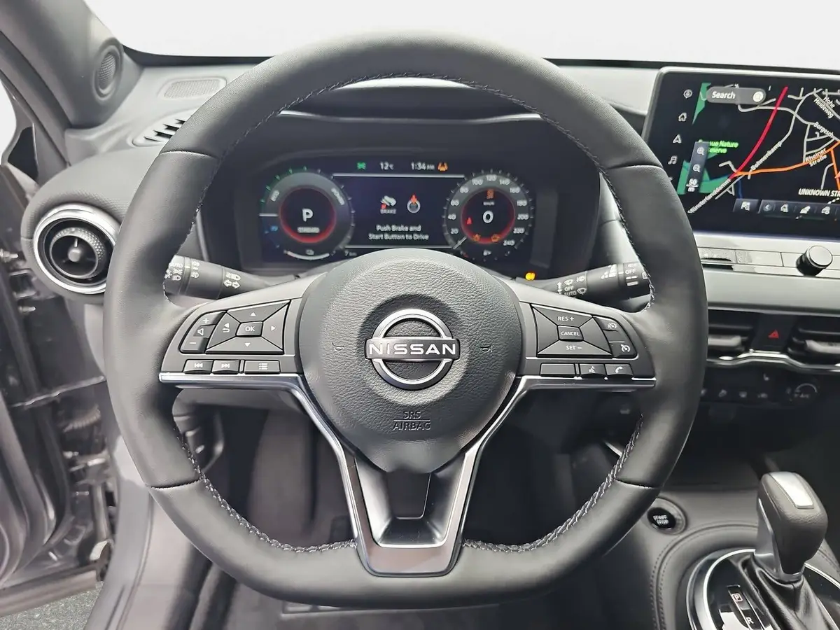 NISSAN JUKE 1.6 HYBRID AUTO. N-CONNECTA WINTER FRONTSCHEIBENHEIZUNG