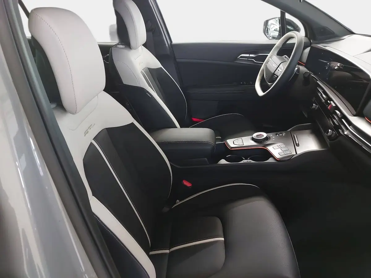 KIA SPORTAGE 1.6 T-GDI 180 AWD DCT GT-LINE MJ26 DRIVEWISE SOUND