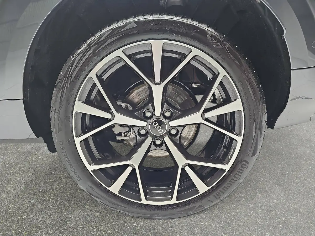 AUDI Q3 TFSI S-TRONIC S-LINE NAVI LED-PLUS ACC BLACK-STYLE