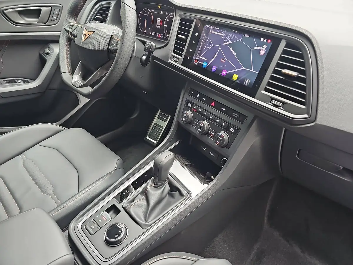 CUPRA ATECA 1.5 TSI DSG NAVI LED ACC LEDER AHK LM19