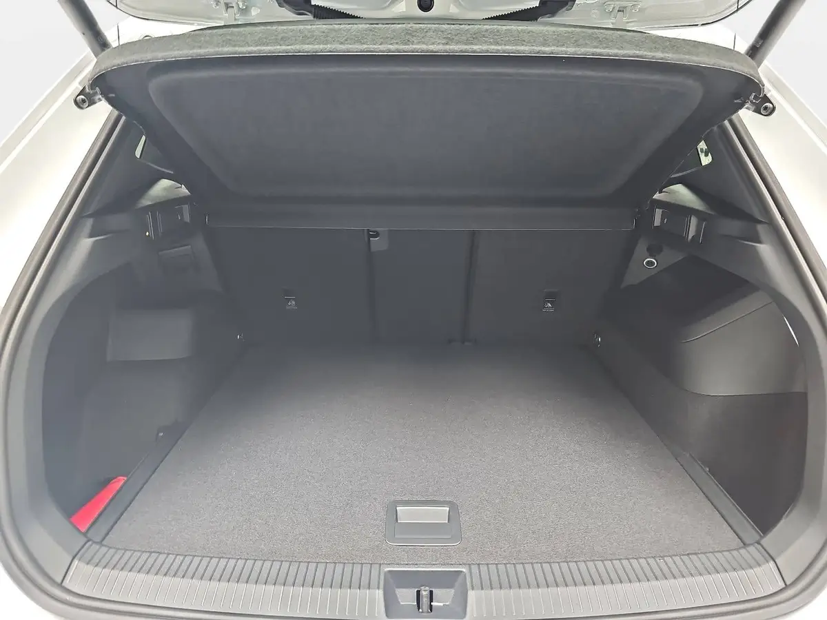 VW TIGUAN 2.0 TDI DSG R-LINE NAVI LED PANO