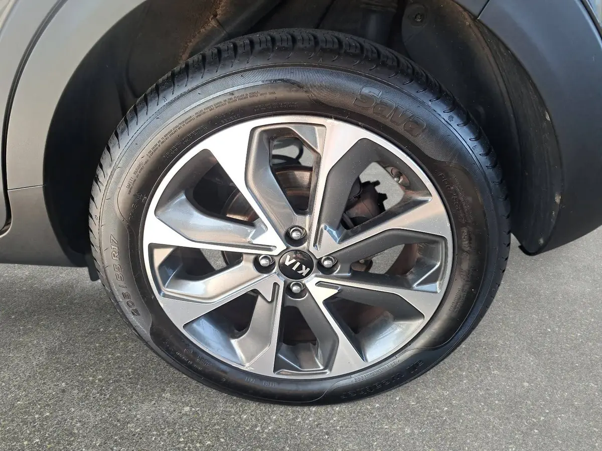 KIA STONIC 1.4 VISION WINTER TEMPO DAB KAMERA