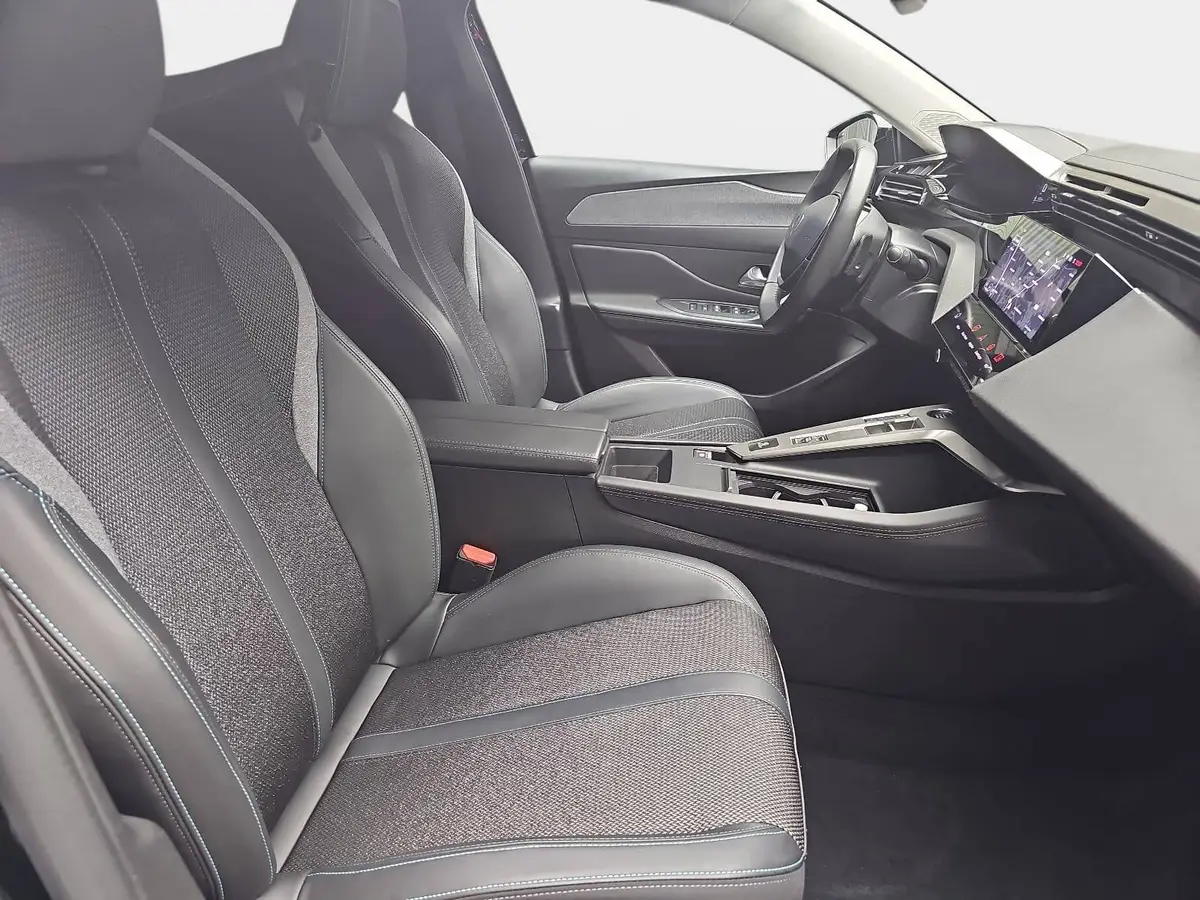 PEUGEOT 308 1.2 PURETECH 130 AUTO. ALLURE PACK NAVI LED KAMERA