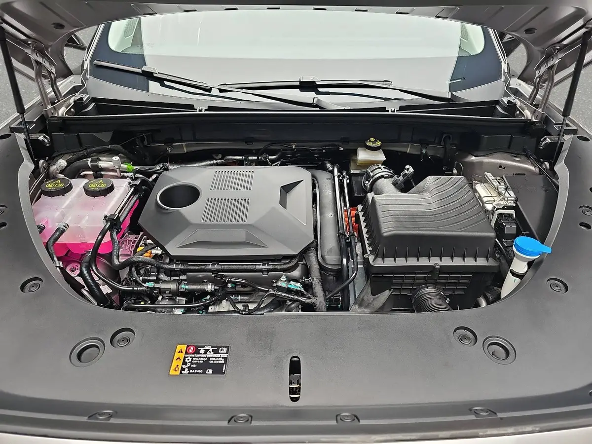 MG HS 1.5 PLUG-IN-HYBRID LUXURY LEDER 360-GRAD-KAMERA 19-ZOLL-LM