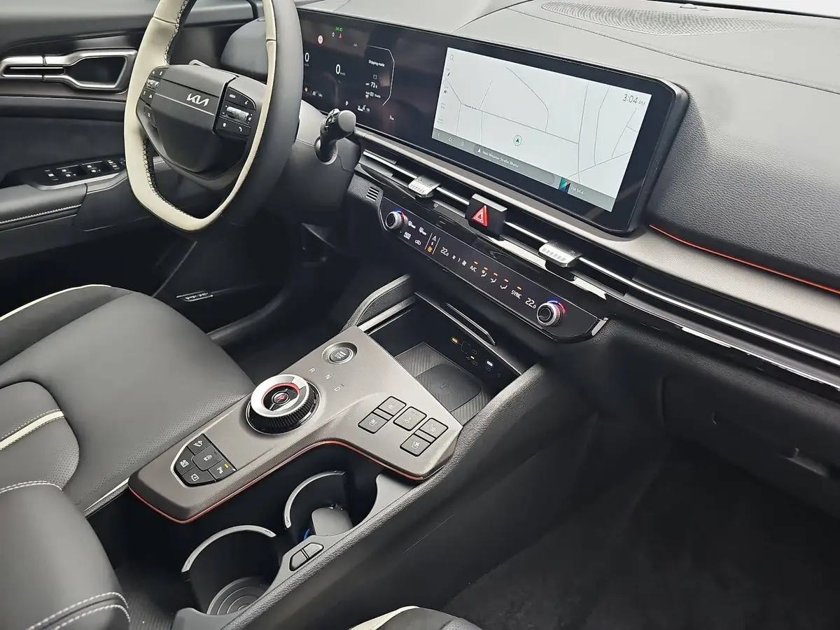 KIA SPORTAGE 1.6 T-GDI 150 2WD DCT GT-LINE MJ26 SCHW. DACH DRIVEWISE GLASDACH SOUND