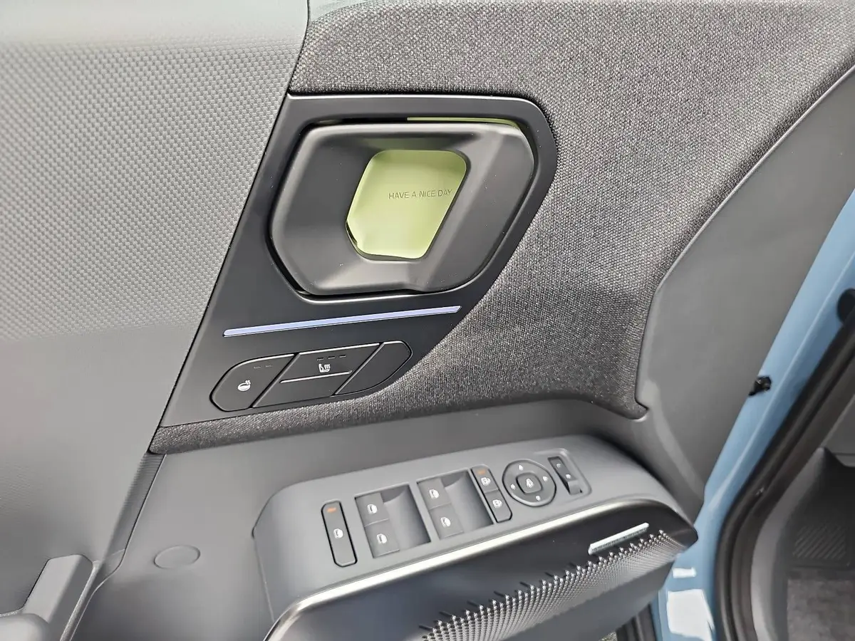 KIA EV2 42.2 KWH EARTH MJ27 WINTER-CONNECT 22KW-AC TECHN DRIVEWISE-PARK DESIGN