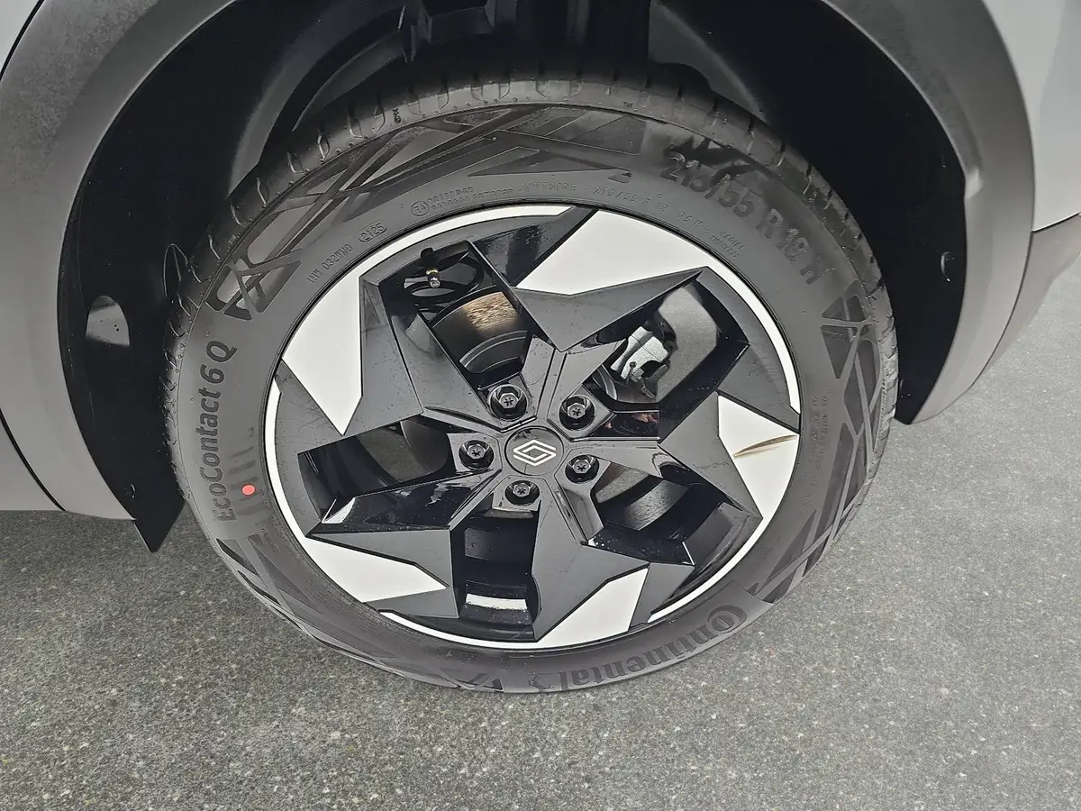 RENAULT CAPTUR II 1.3 TCE 160 EDC TECHNO LED KLIMA DAB KAMERA LM1