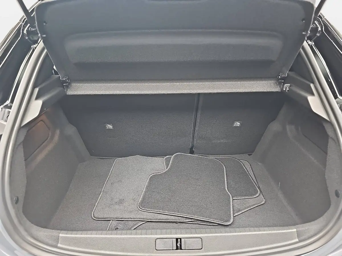 OPEL CORSA 1.2 HYBRID GS LED KOMFORT-PAKET