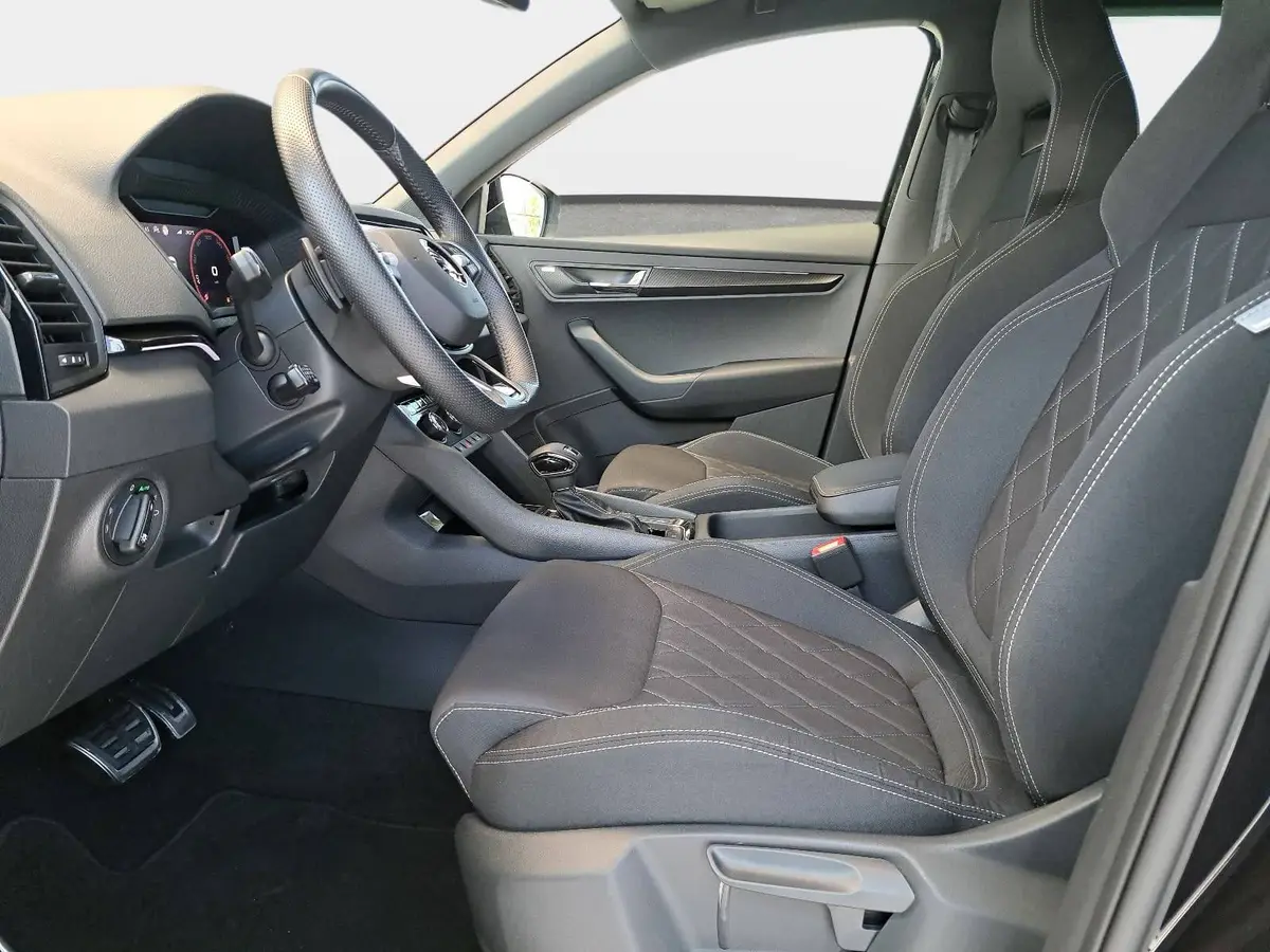SKODA KAROQ 1.5 TSI DSG SPORTLINE NAVI LED-MATRIX LM18 CANTON