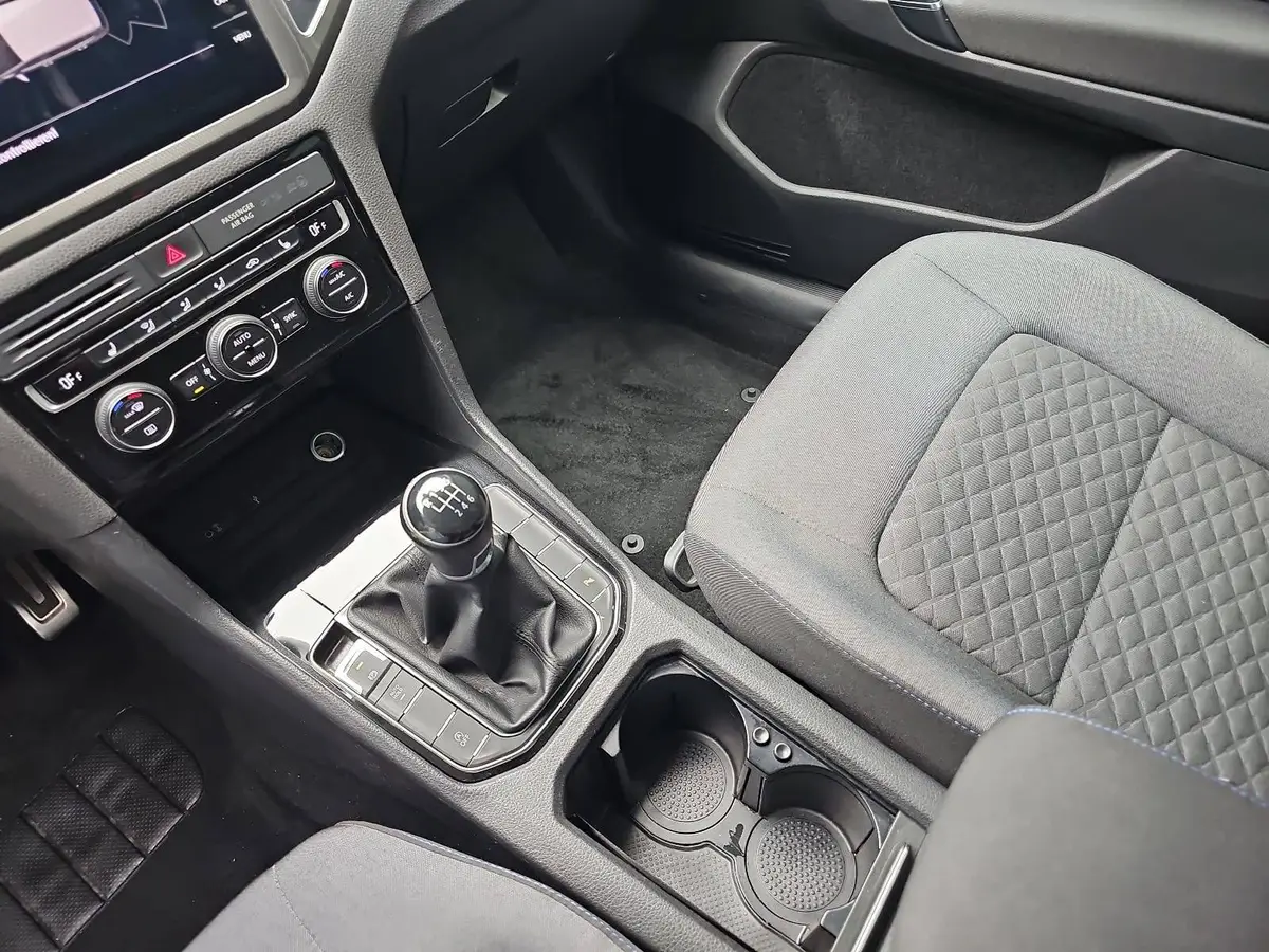 VW GOLF 1.0 TSI JOIN NAVI WINTER DAB LM