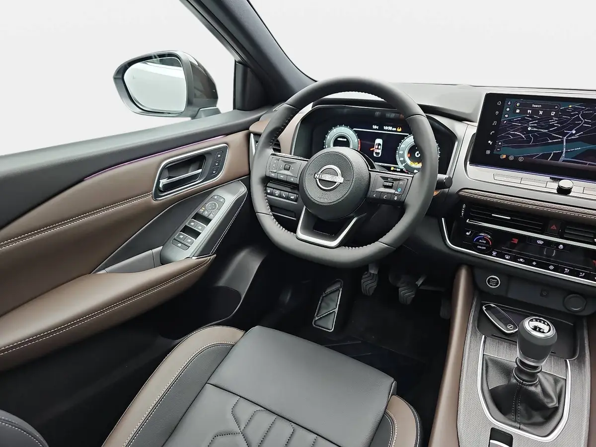 NISSAN QASHQAI 1.3 DIG-T MHEV TEKNA PANORAMA 2-FARBEN