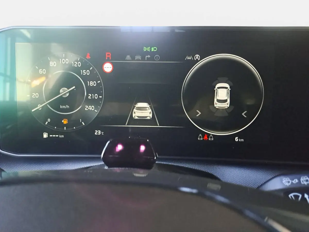 KIA XCEED 1.6 T-GDI 150 DCT SPIRIT MJ27 SOUND