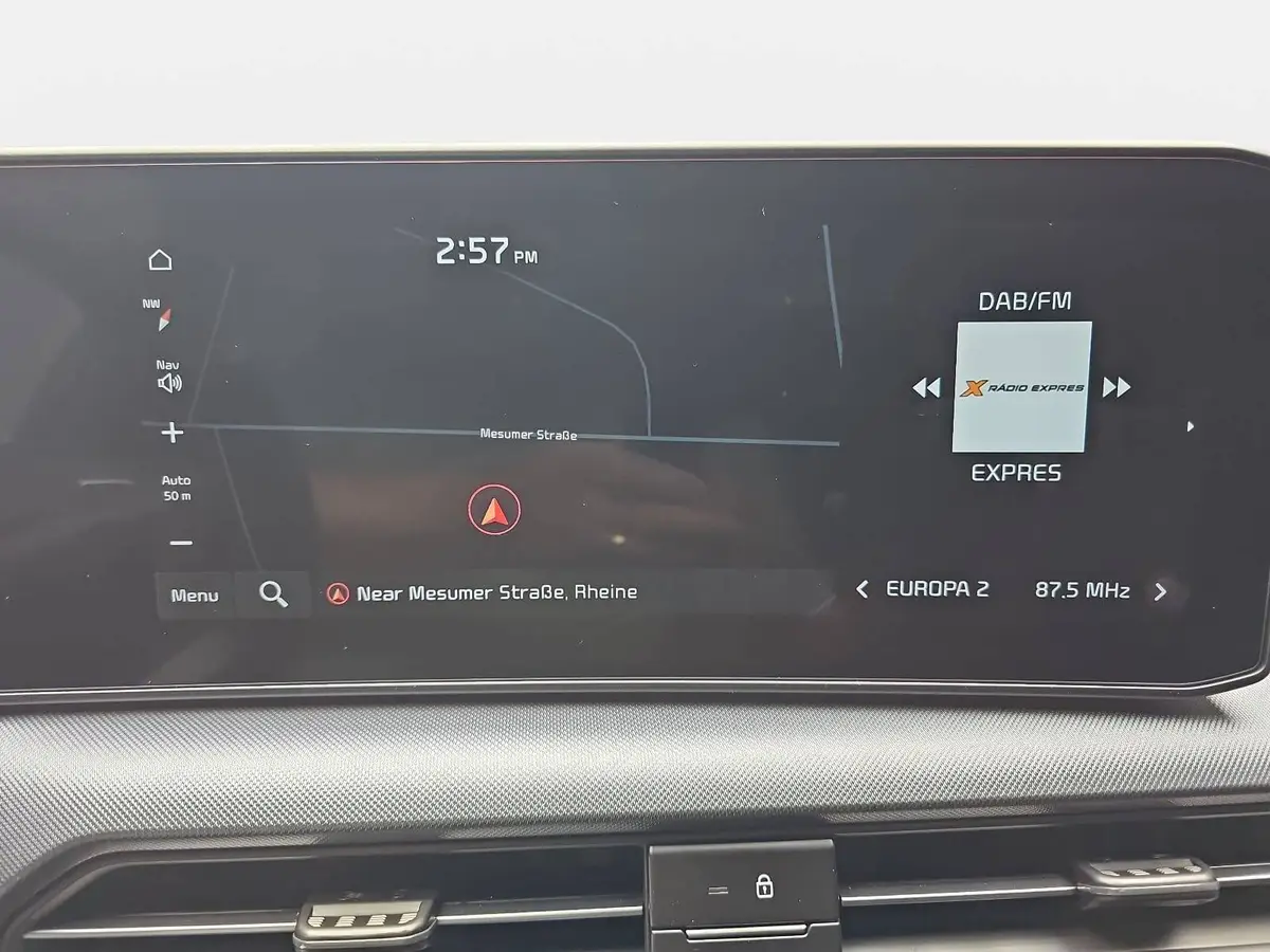 KIA XCEED 1.6 T-GDI 180 DCT SPIRIT MJ27 SOUND SITZ ADVANCED GLASDACH