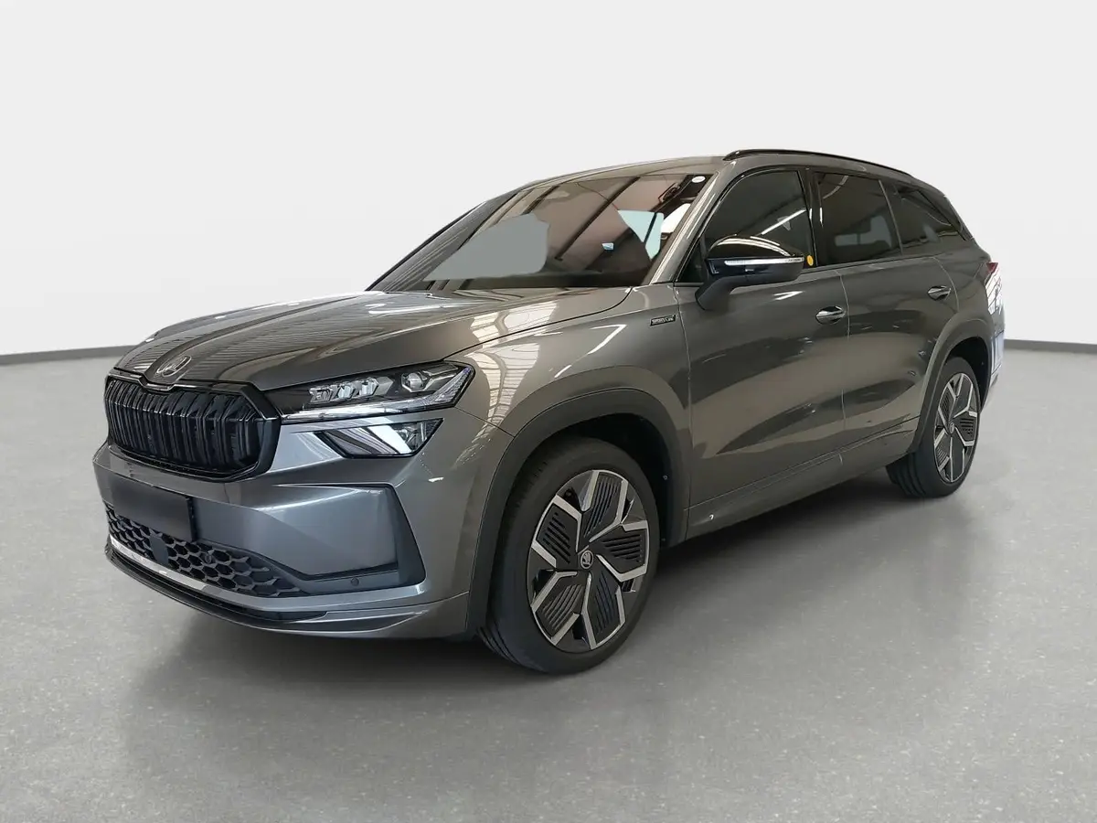 SKODA KODIAQ 1.5 TSI DSG SPORTLINE NAVI LED ACC PANO WINTER AHK